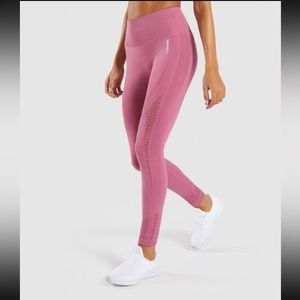 *SOLD* Gymshark | Energy + Seamless | Dusky Pink Perforated 7/8 Legging